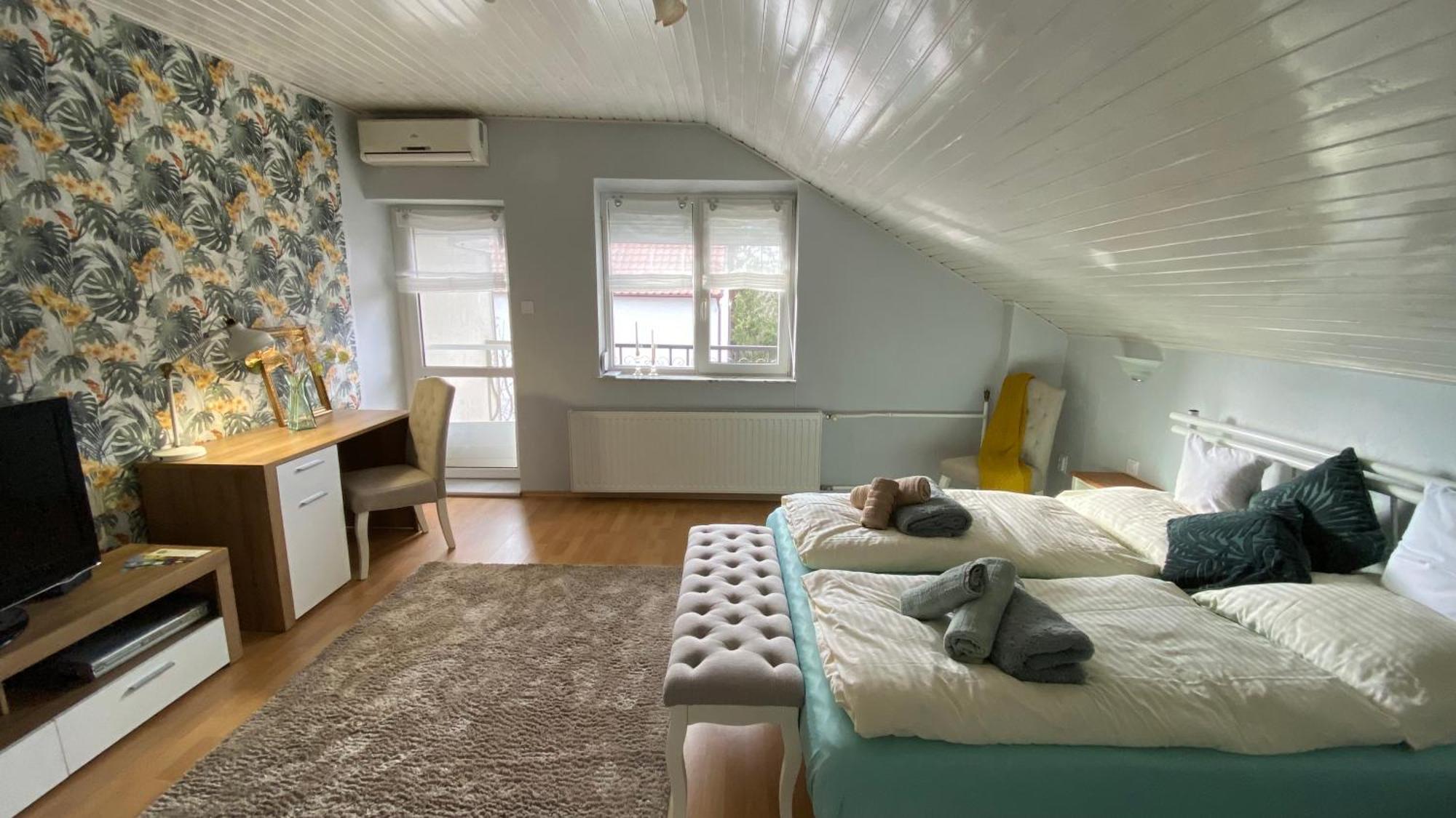 Sweet Home Apartman بالاتونفوريد المظهر الخارجي الصورة