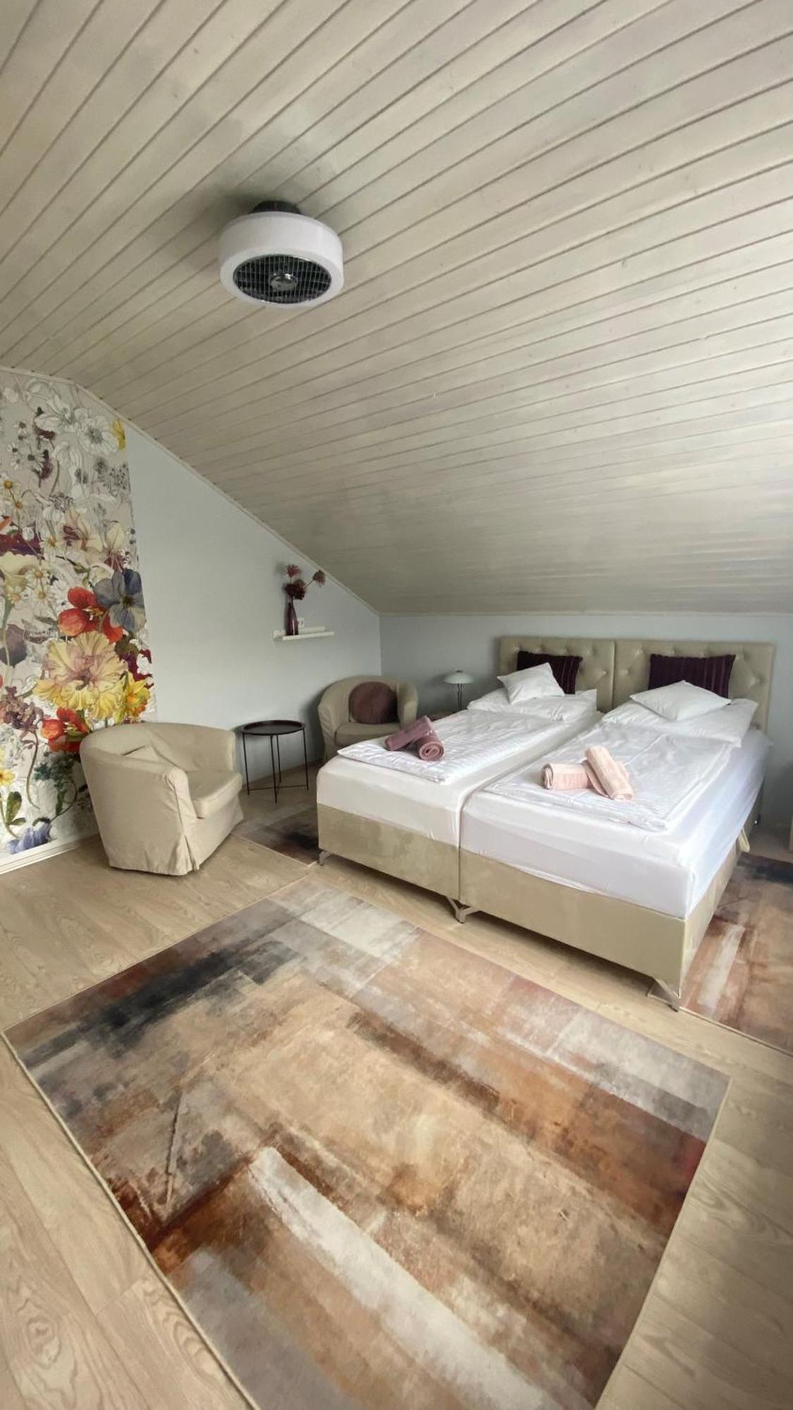 Sweet Home Apartman بالاتونفوريد المظهر الخارجي الصورة